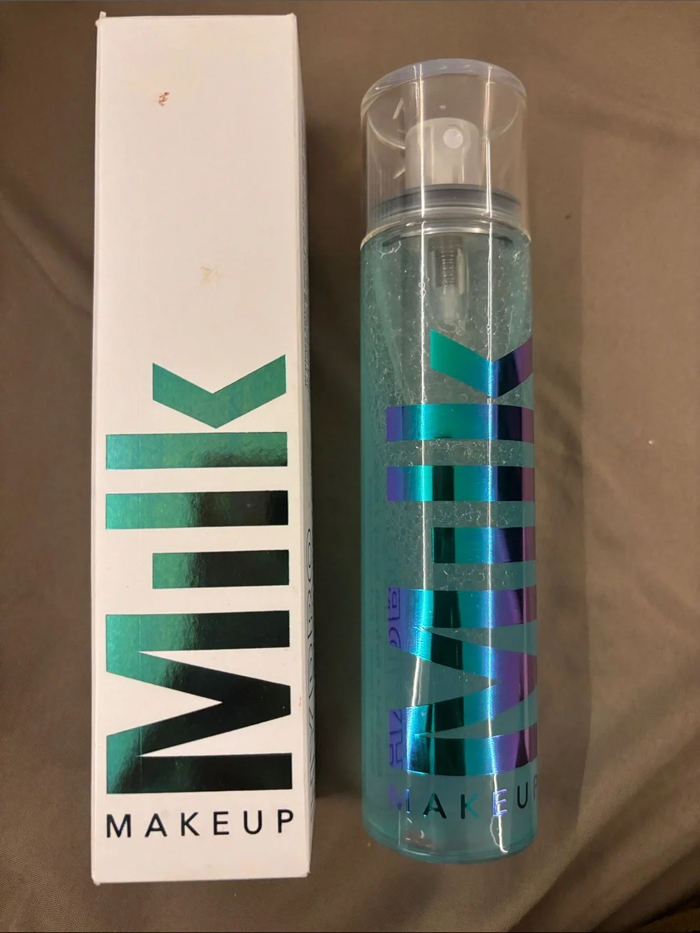 Milk Hydro Grip 12Hr Setting Spray